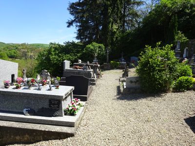 Cimetière d'Ambialet