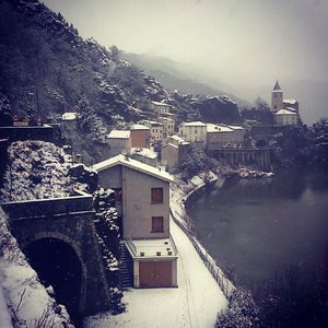 Ambialet sous la neige